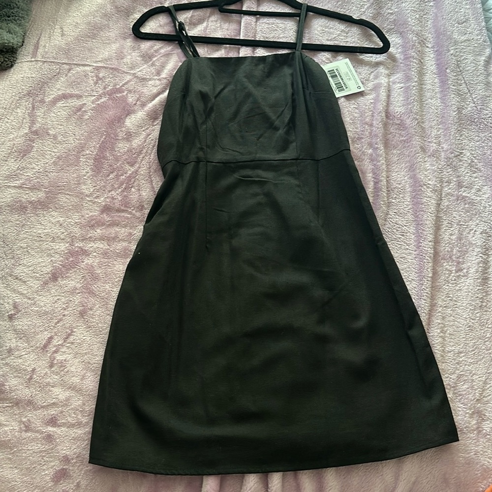 Atmos&Here Linen Black Dress